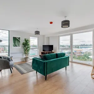 1 Bed Modern In A Converted Mill , Leeds (West Yorkshire) United Kingdom
